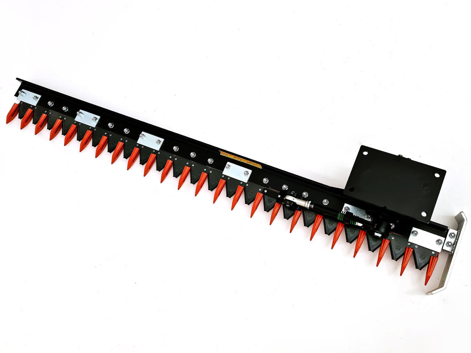 Hydraulic hedge trimmer HR180 DELEKS SRL mounted