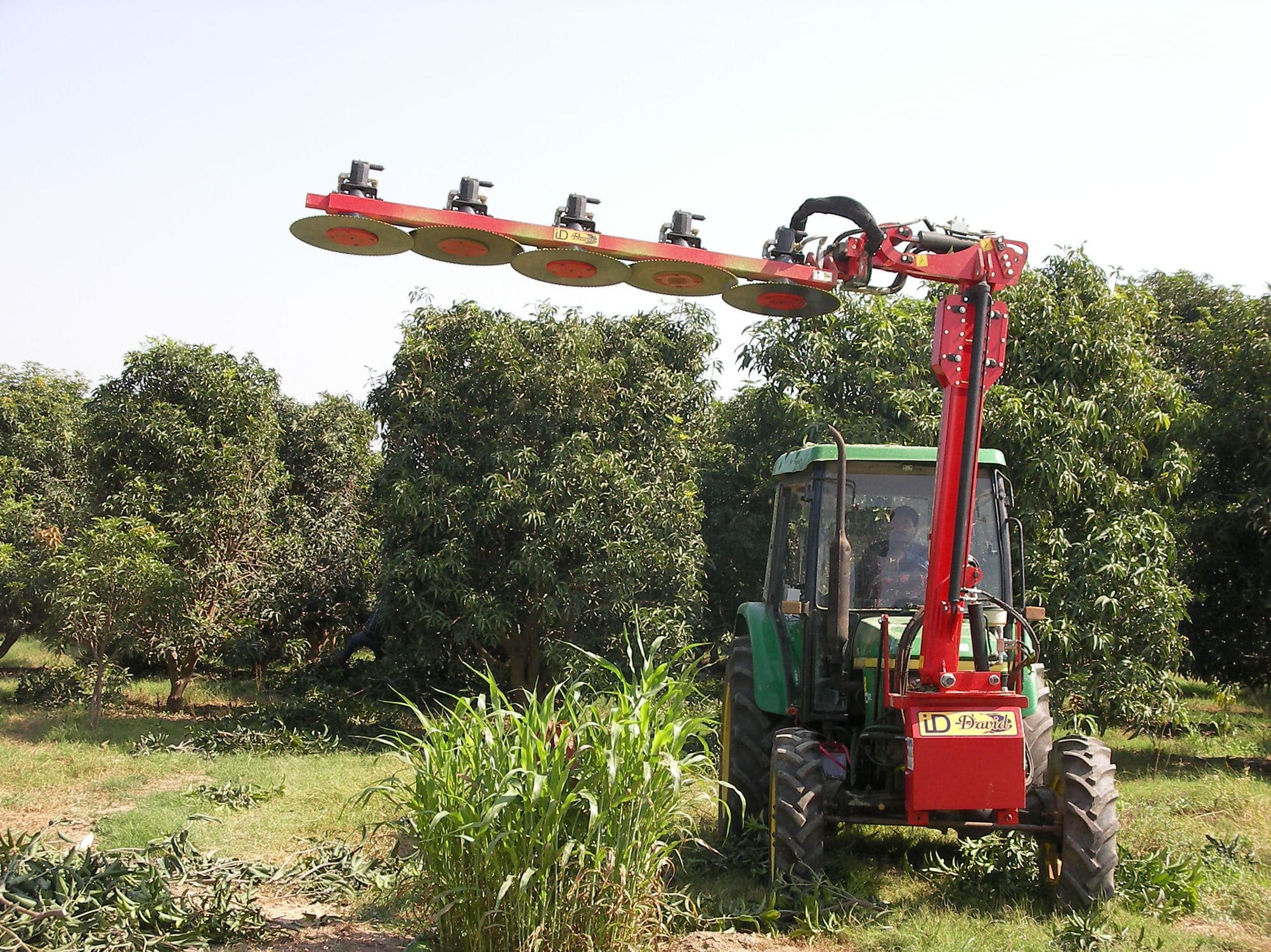 Orchard pruning machine PFSV5 Series iddavid tractormounted