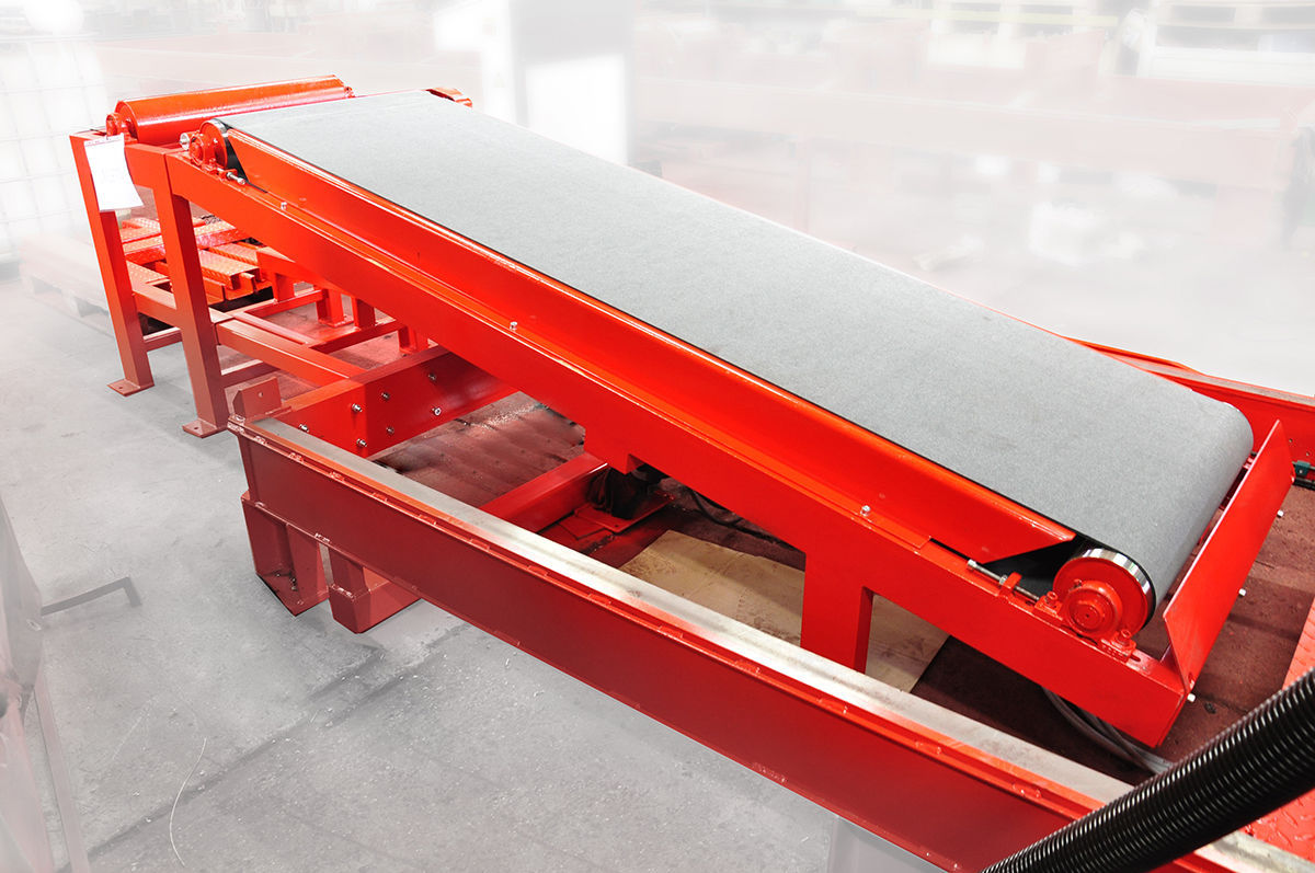 Firewood conveyor wravor belt