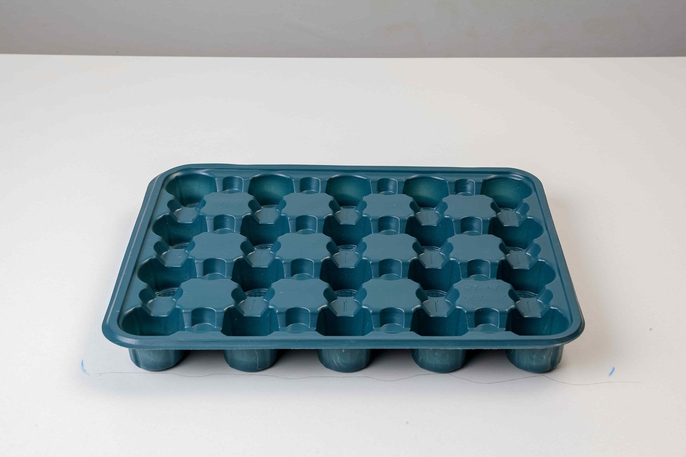 Plastic carry tray - V-17D - ÖZ-KA VAKUM PLASTİK AMBALAJ VE MAKİNA ...