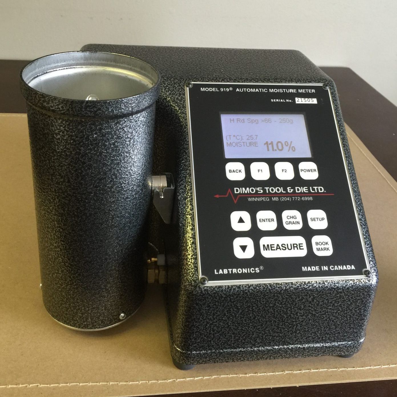 Grain moisture meter 919® Dimo s Labtronics with digital display