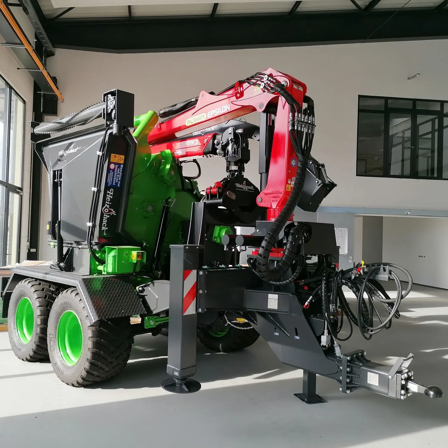 Towed wood chipper - HM10-500 series - HEIZOHACK France