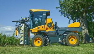 vineyard topping machine