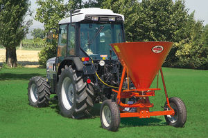 towed fertilizer applicator