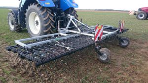 spring tine harrow / folding