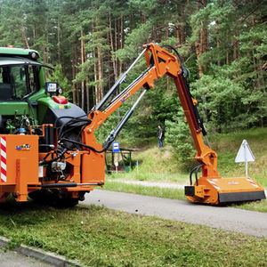 mounted reach mower / flail