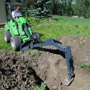 loader backhoe