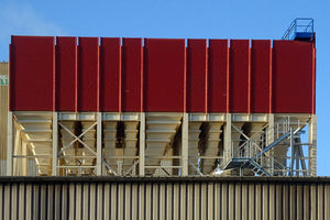 grain silo / metal / cone-bottom / rectangular