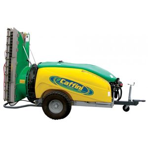 trailed agricultural atomizer