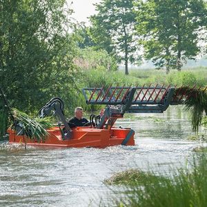 diesel engine mowing boat