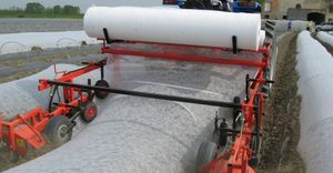 semi-automatic plastic mulch layer