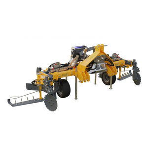 inter-row tool carrier arm