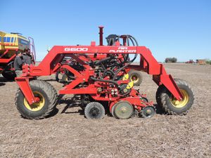 pneumatic seed drill