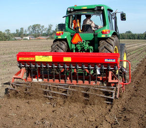 mechanical seed drill