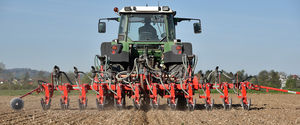 pneumatic seed drill / trailed / 3-point hitch / folding