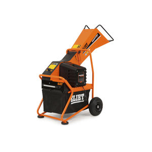 wheeled wood shredder
