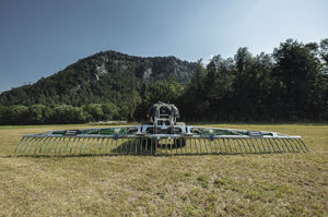 mounted drag hose applicator 1