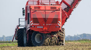 celeriac harvester