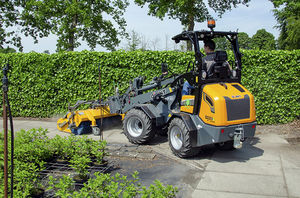 rubber-tired loader