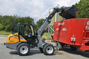 rubber-tired loader