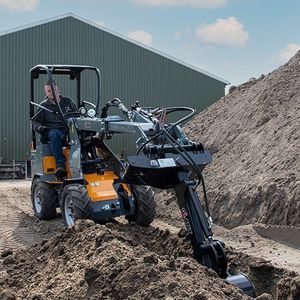 rubber-tired loader