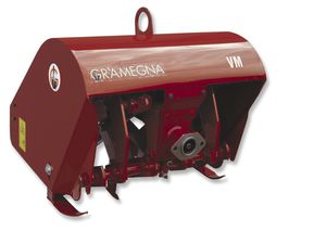PTO-driven spading machine