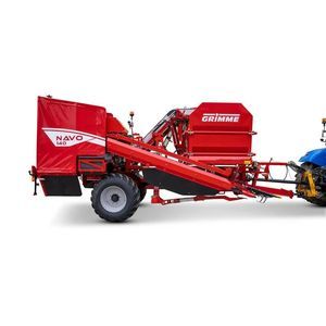 carrot harvester machine