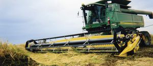 combine harvester harvesting header