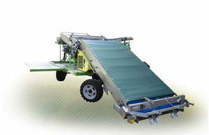 vegetable harvester machine