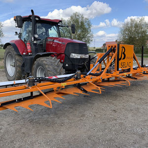 mechanical weeder