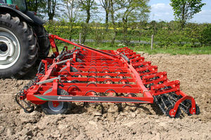 mounted vibro-cultivator