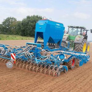 pneumatic seed drill