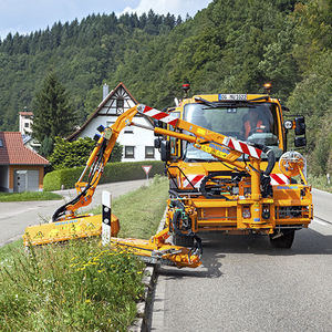 mounted reach mower / front-mount / flail / folding