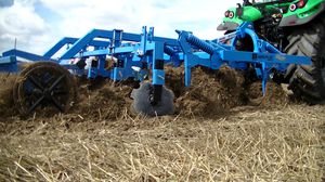 towed field cultivator