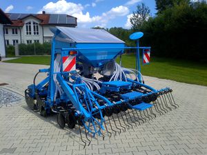 pneumatic seed drill