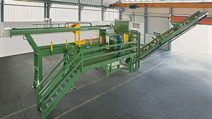 circular saw firewood processor