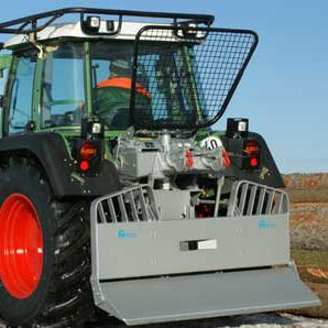 mechanical forestry winch 1