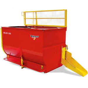 horizontal feed mixer