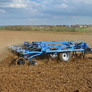 mounted field cultivator / semi-mounted / folding / with roller