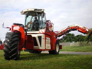carrot harvester