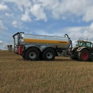 tandem axle slurry tanker