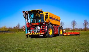 2-axle slurry tanker