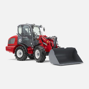 rubber-tired loader