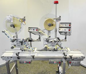 automatic labeling machine