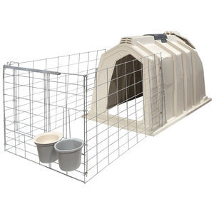 calf hutch wire fence