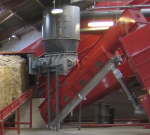 hay bale conveyor