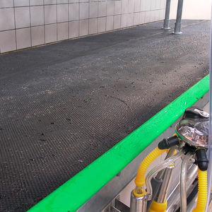 concrete floor mat