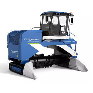 self-propelled compost turner 1