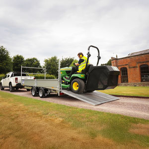 flatbed trailer