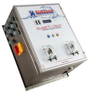 milking control unit with washing system